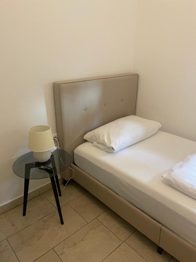 נוישטט אן דר ואלדנאב Suite 2 מראה חיצוני תמונה